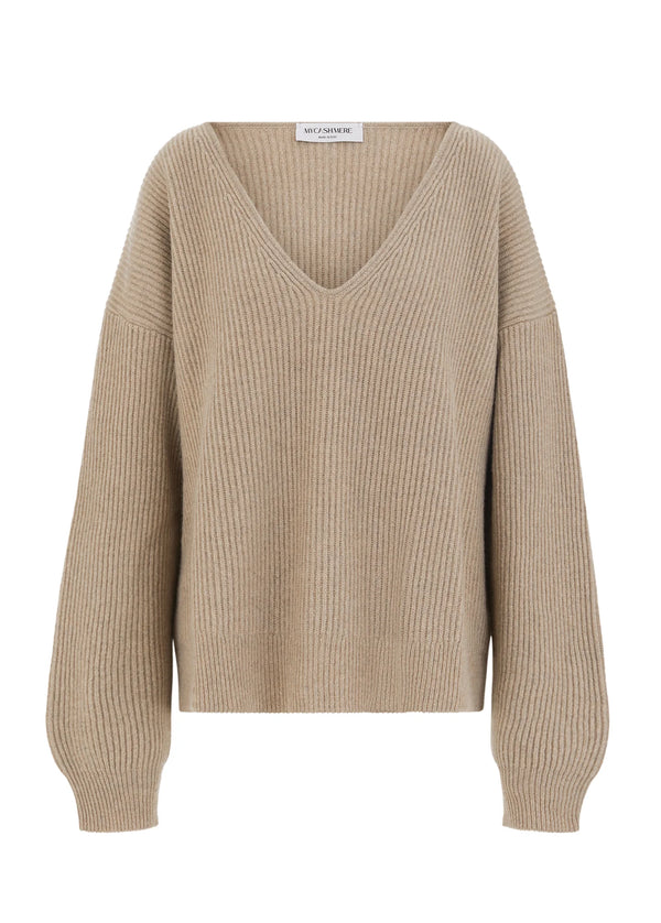 STELLA | CASHMERE OVERSIZED V- NECK JUMPER Sand