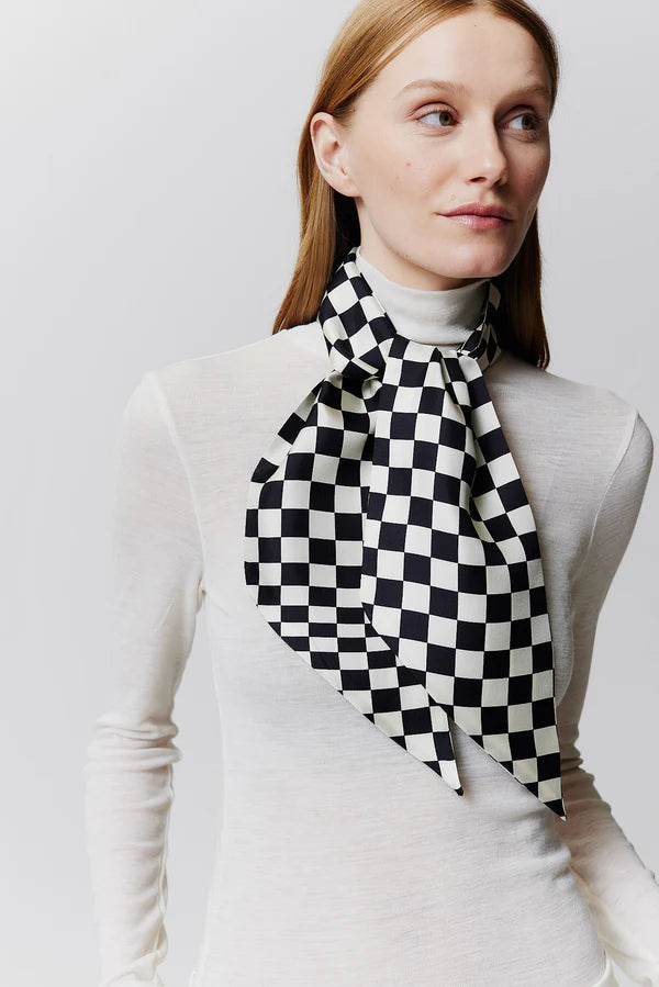 Silk Bandeau Illusion